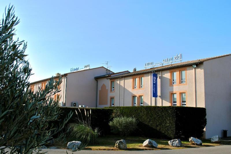 Ibis Budget Bollène Esterno foto