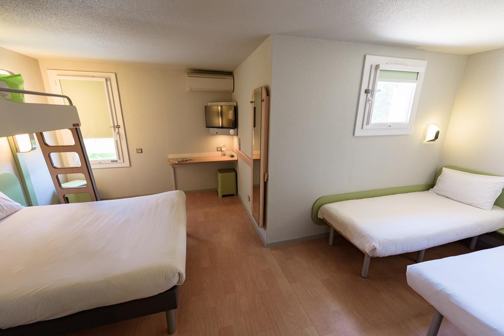 Ibis Budget Bollène Esterno foto